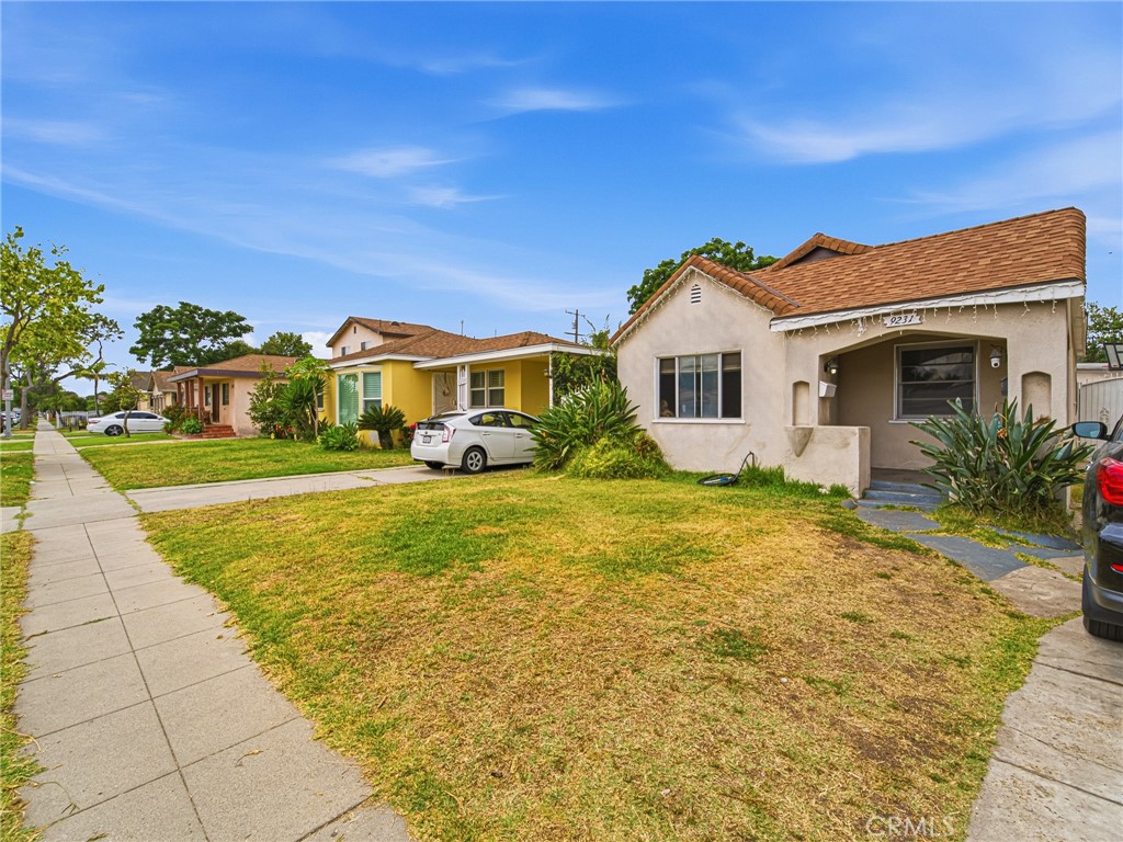 9231 Hunt Avenue Property Photo 1