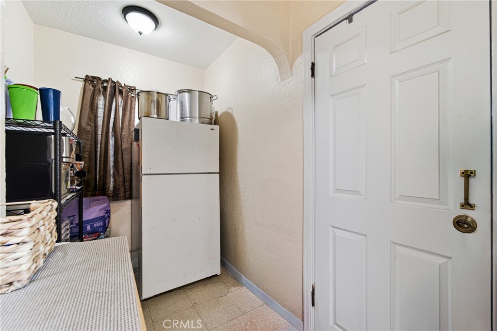 9231 Hunt Avenue Property Photo 28