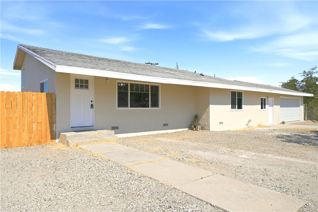 11498 Shahaptain Property Photo 1