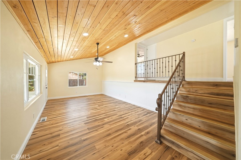 11498 Shahaptain Property Photo 5