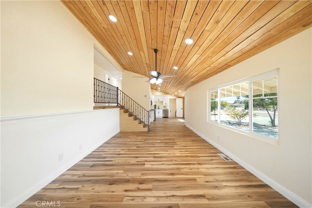 11498 Shahaptain Property Photo 6
