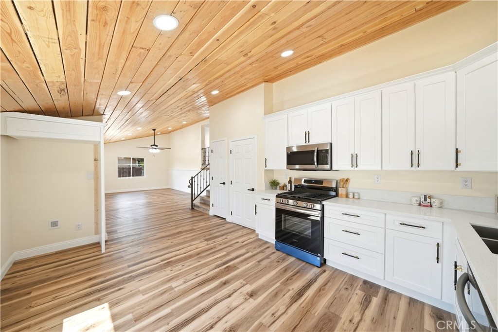 11498 Shahaptain Property Photo 14