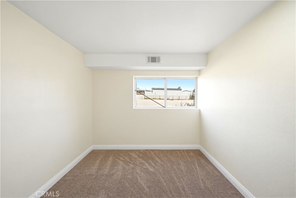 11498 Shahaptain Property Photo 34