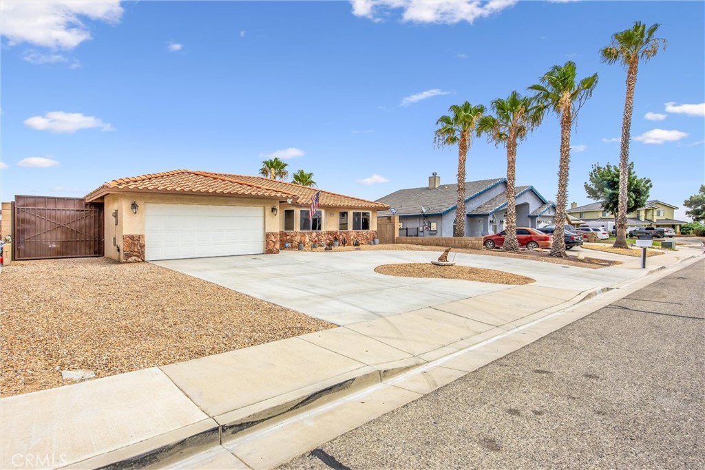 14348 Northpark Property Photo 5