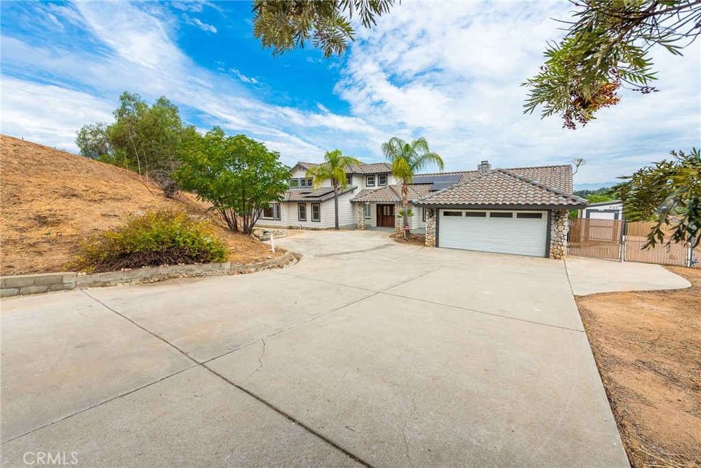 17033 Andromeda Property Photo 4