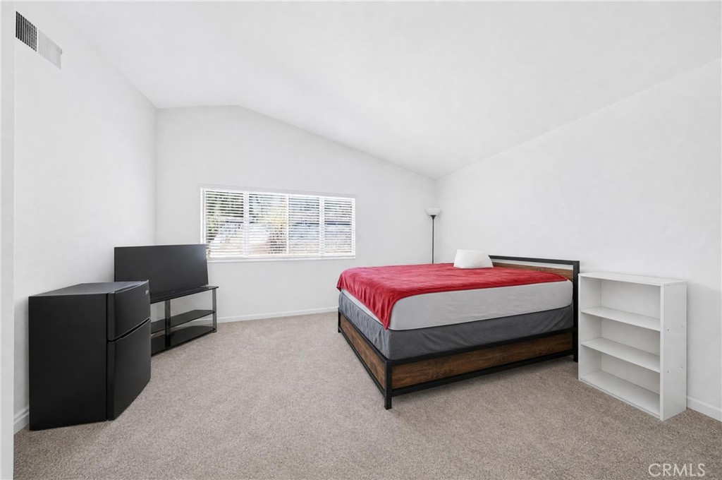 24600 Zuppardo Property Photo 15