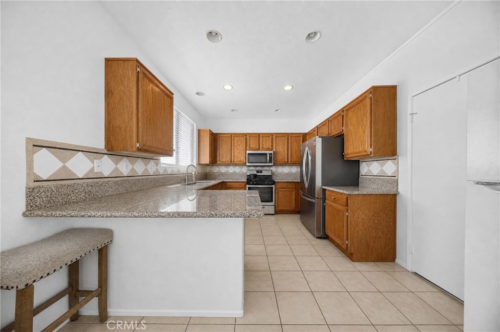 24600 Zuppardo Property Photo 22