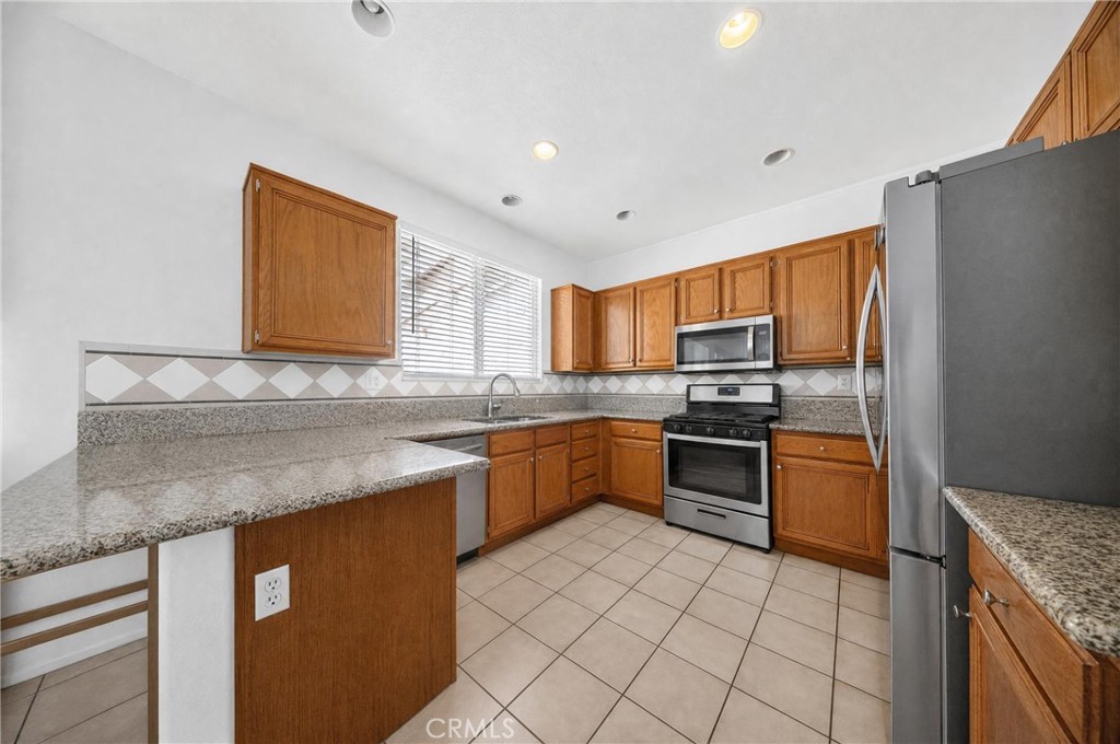 24600 Zuppardo Property Photo 23