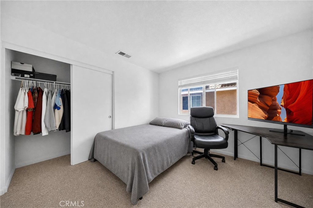 24600 Zuppardo Property Photo 30