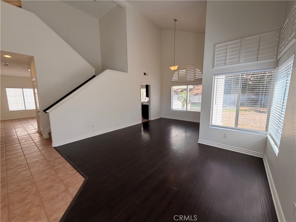 1285 Rosemary Property Photo 4