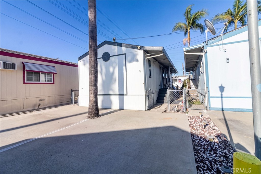 8811 Park 54 Property Photo 1