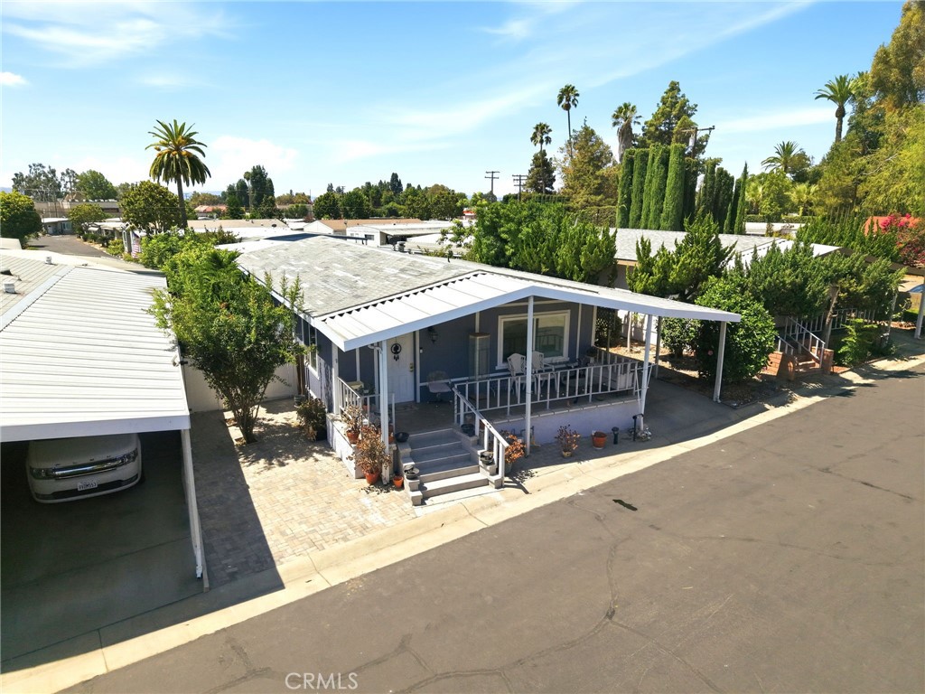 840 E Foothill Boulevard 197 Property Photo 4