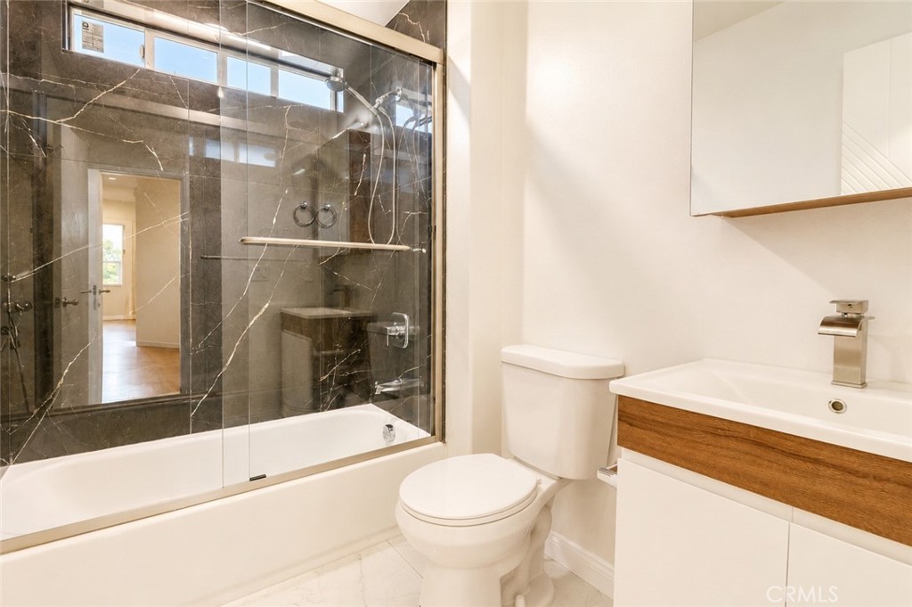 14433 Buvan Court Property Photo 12