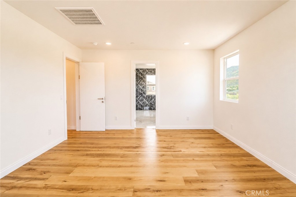 14433 Buvan Court Property Photo 16