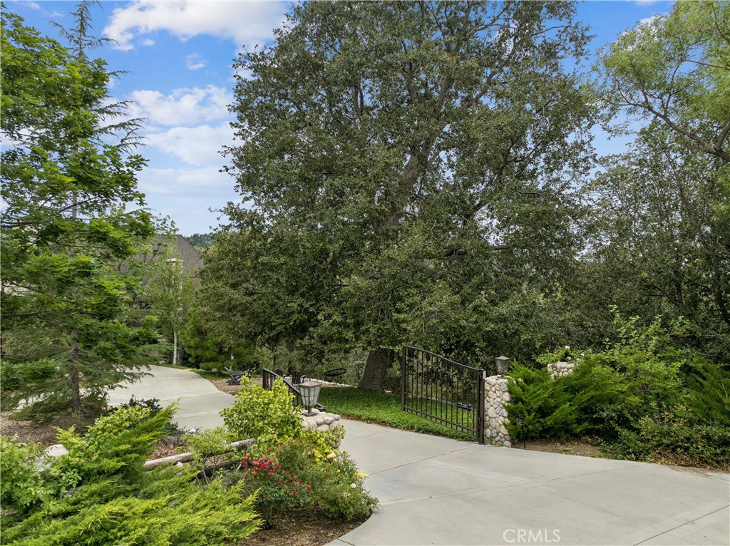 1611 Alberta Lane Property Photo 38