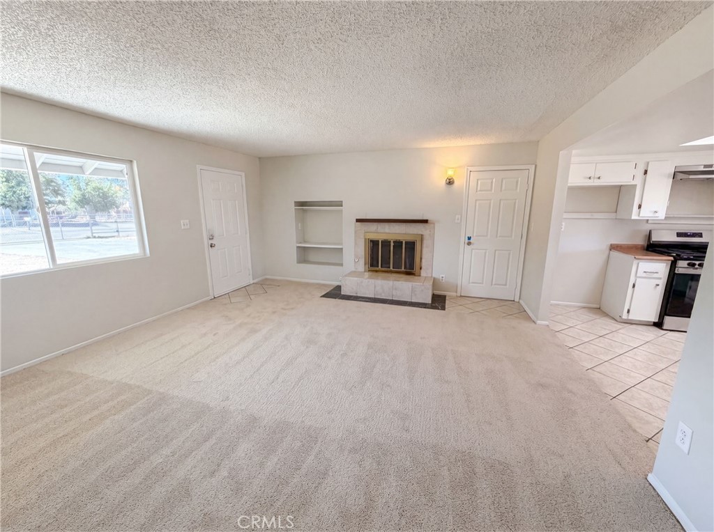 13191 El Rio Property Photo 3