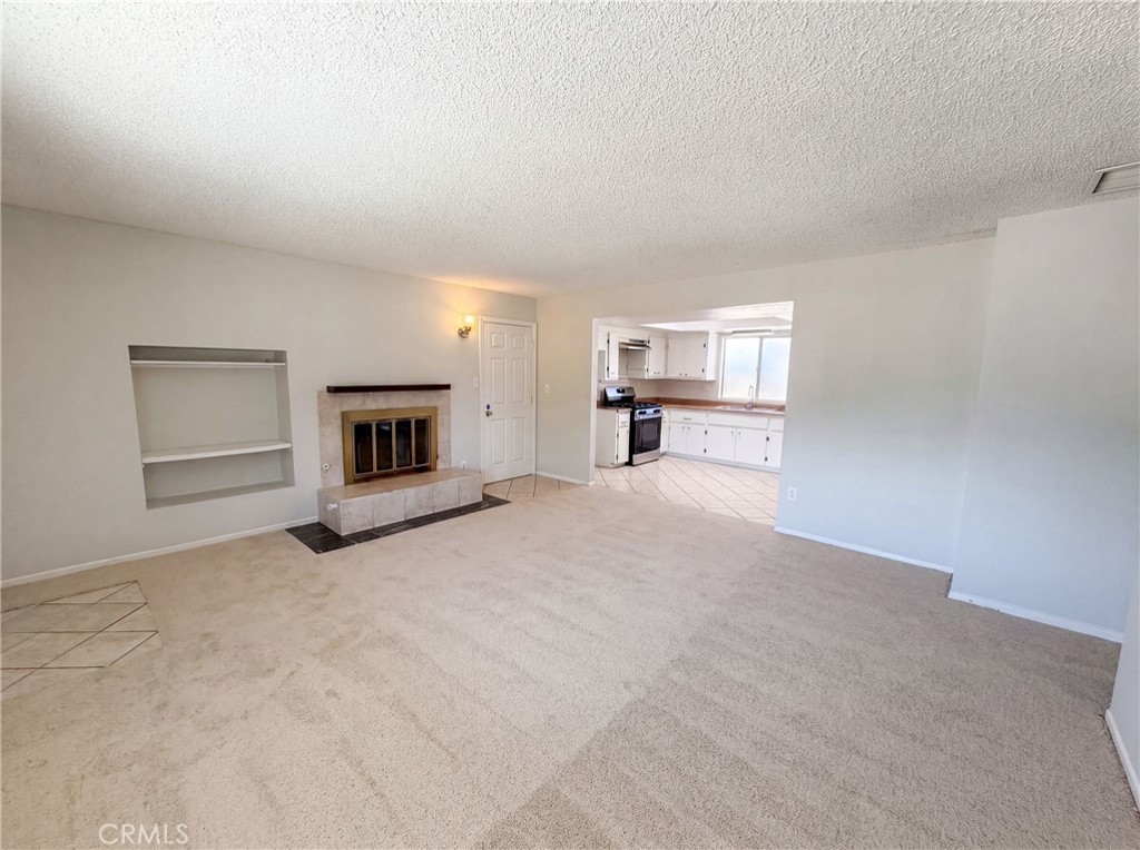 13191 El Rio Property Photo 7