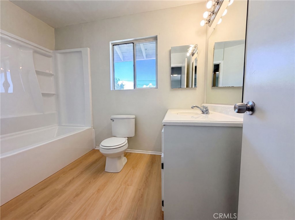 13191 El Rio Property Photo 17