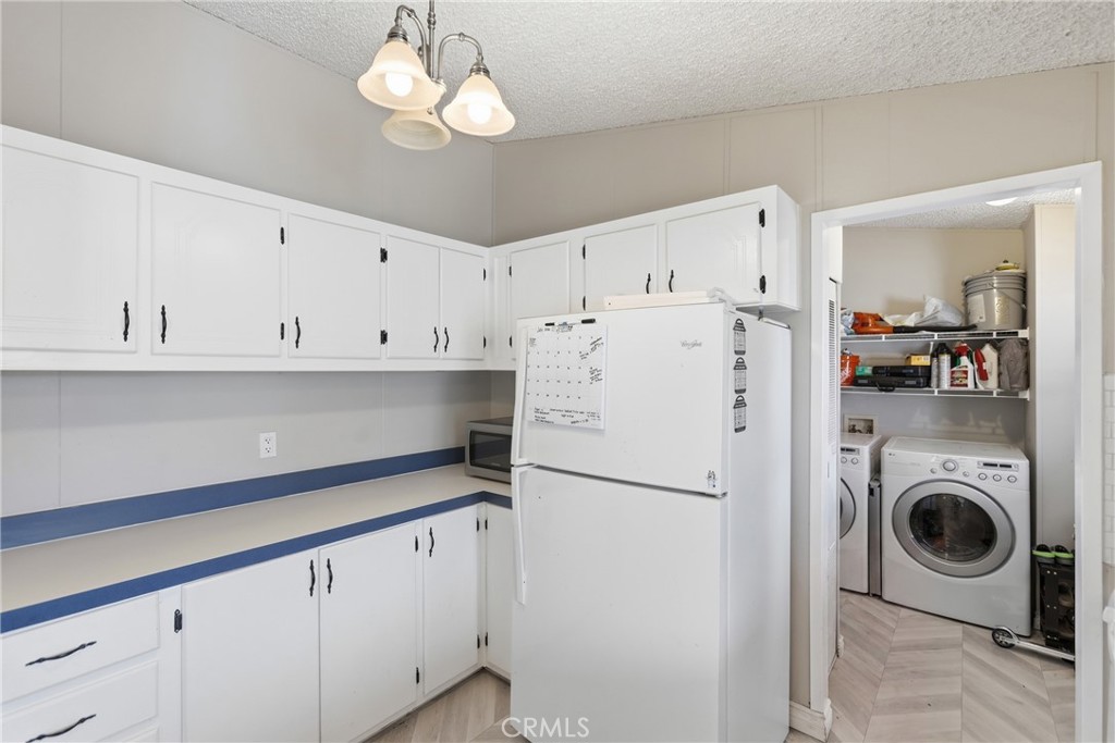 1855 E Riverside 390 Property Photo 7