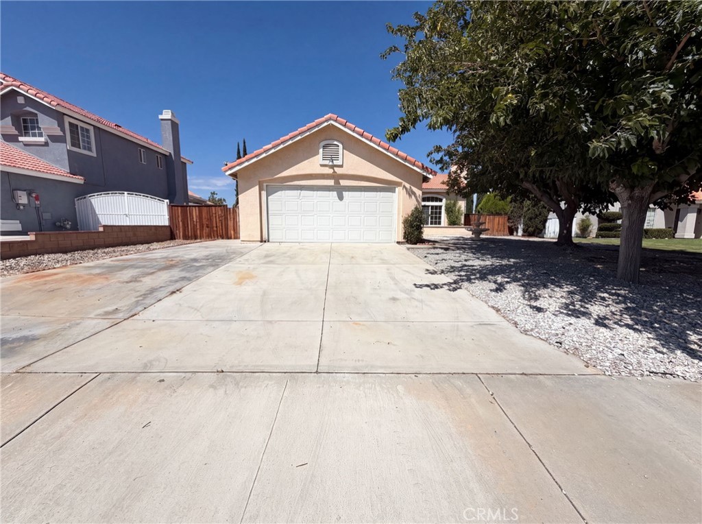 13154 Oberlin Property Photo 1