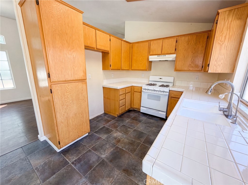 13154 Oberlin Property Photo 16