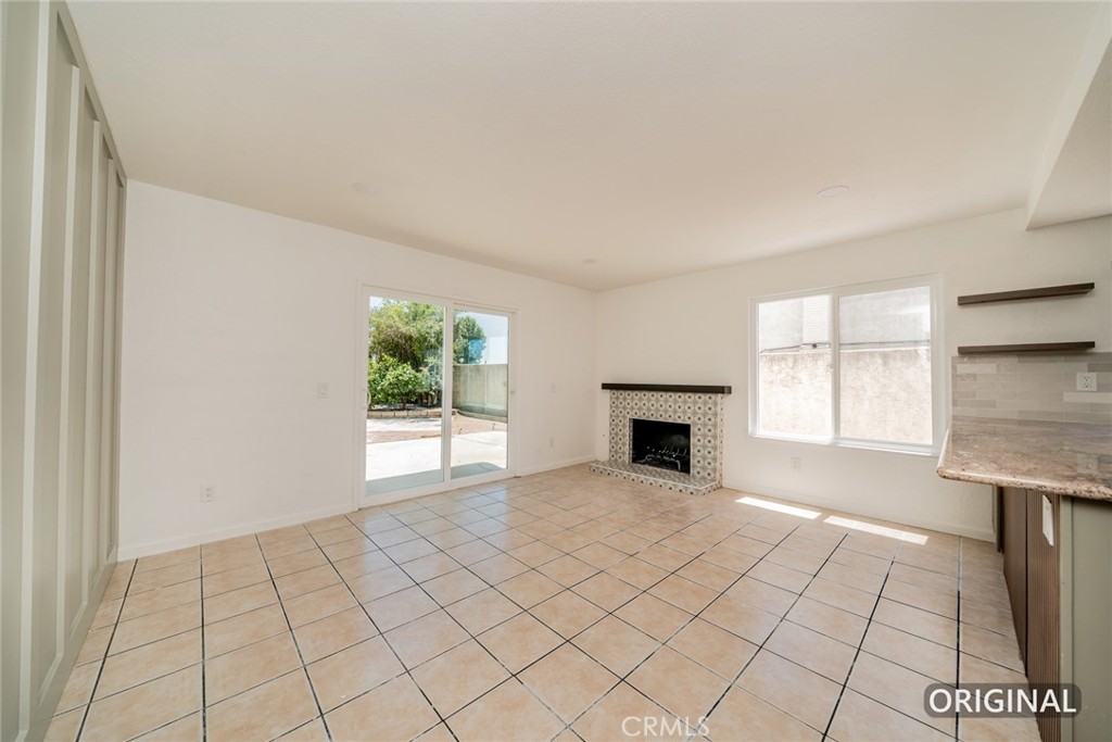 6239 Woodpine Avenue Property Photo 14