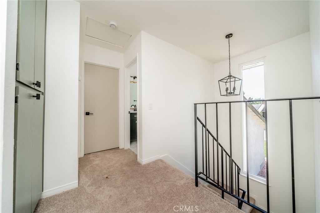 6239 Woodpine Avenue Property Photo 23