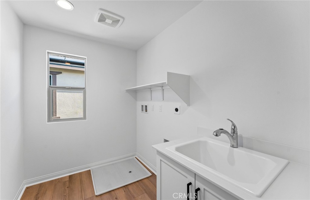 4246 East Flutter Privado Property Photo 25