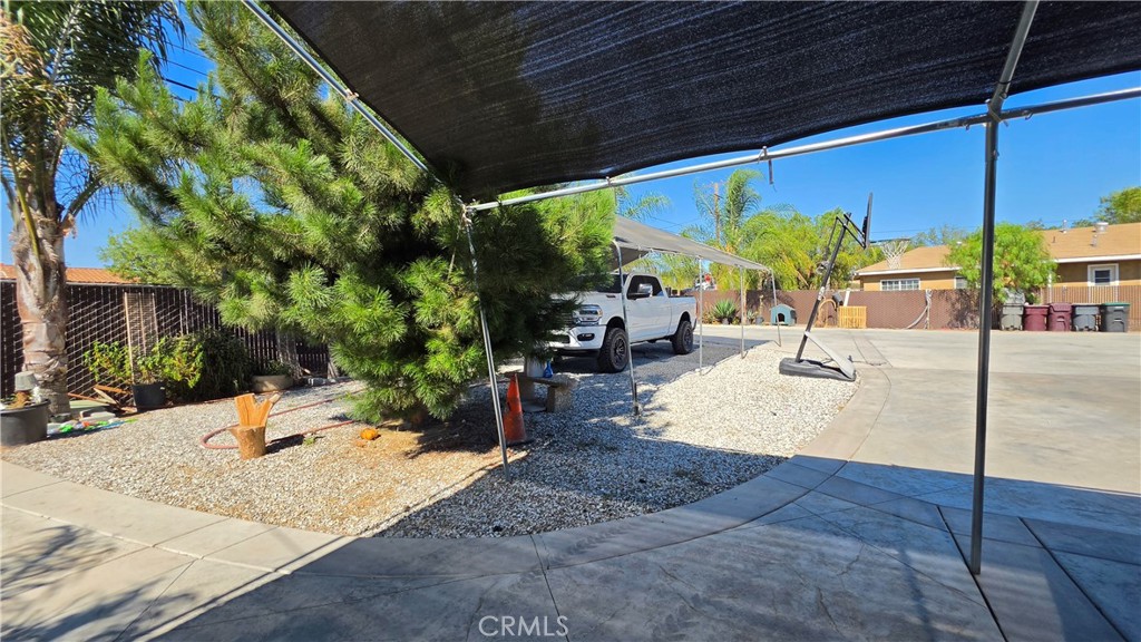 21975 Markham Street Property Photo 32