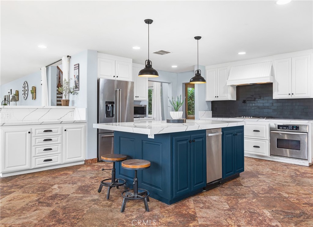22053 Highland Street Property Photo 16