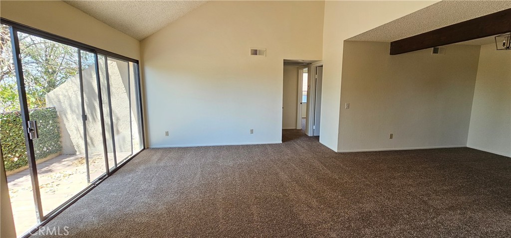 2265 Bradford Property Photo 3