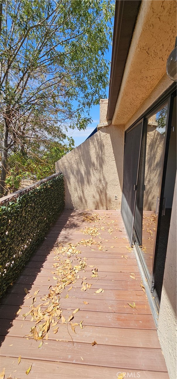 2265 Bradford Property Photo 4