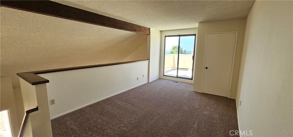 2265 Bradford Property Photo 9
