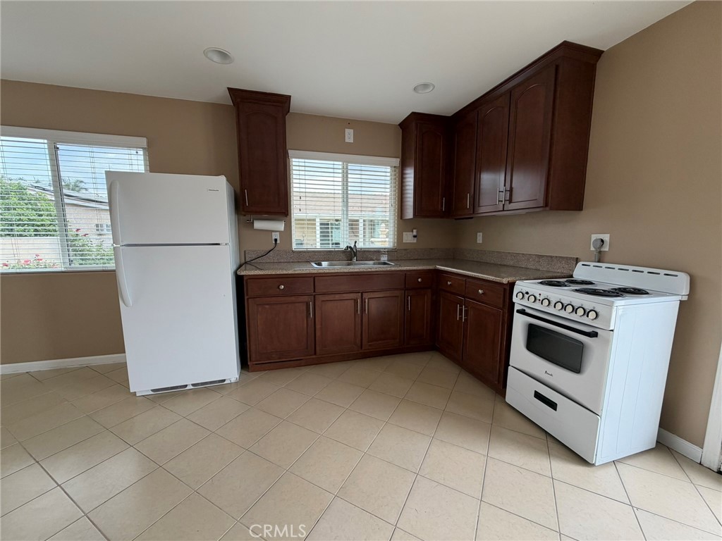 7654 Alder Avenue Property Photo 6