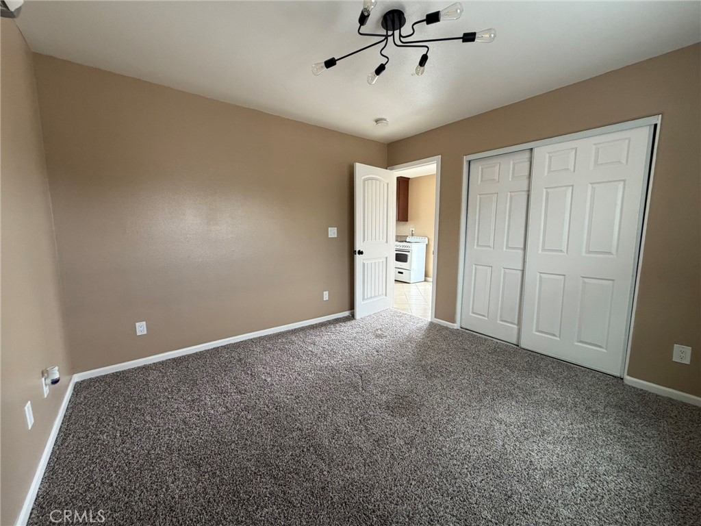7654 Alder Avenue Property Photo 9