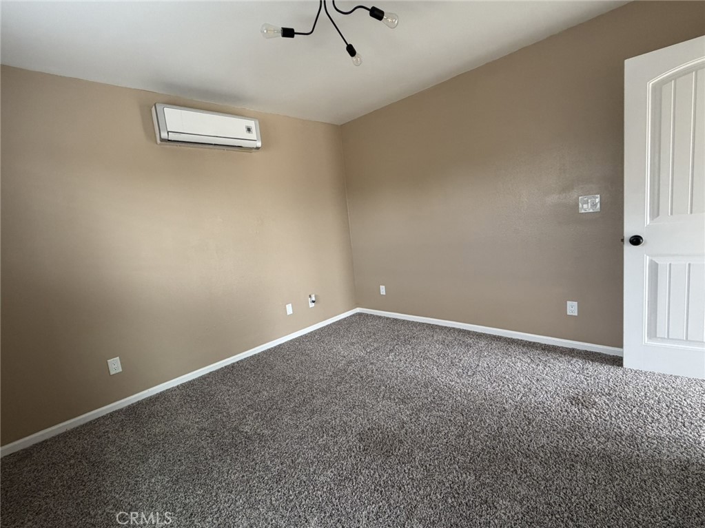 7654 Alder Avenue Property Photo 10