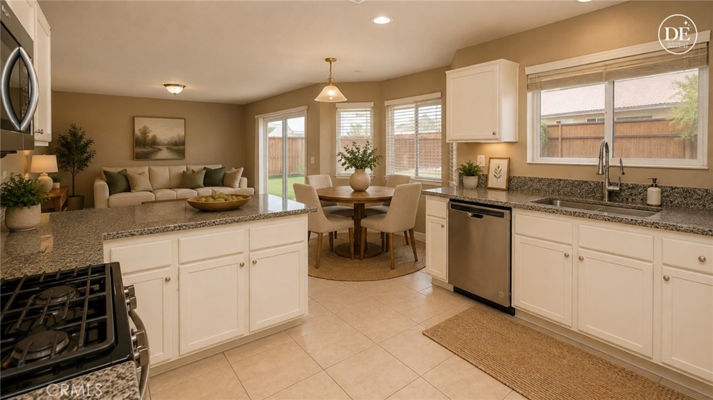 14760 Sandstone Property Photo 12