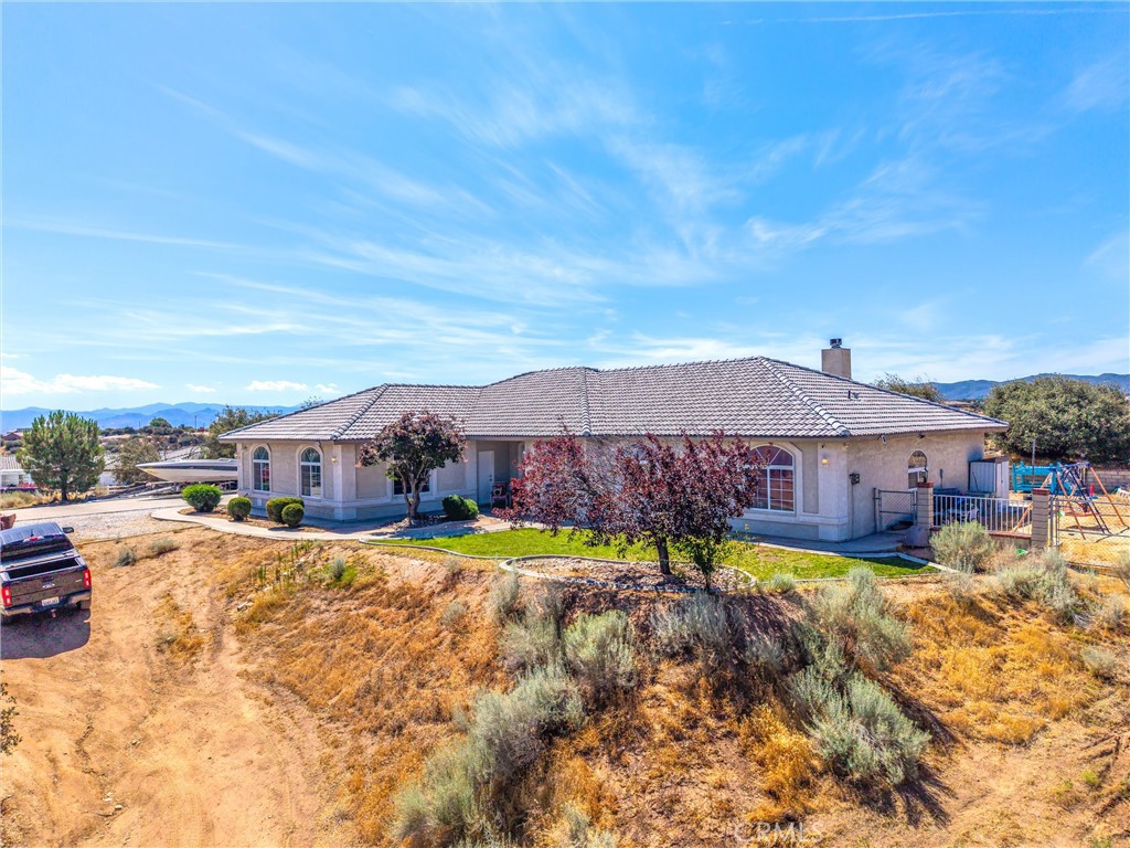10505 Canyon Property Photo 2