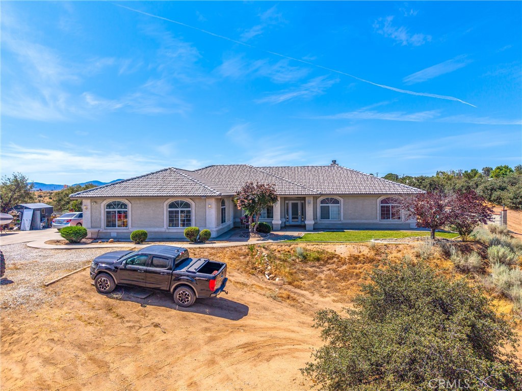 10505 Canyon Property Photo 6