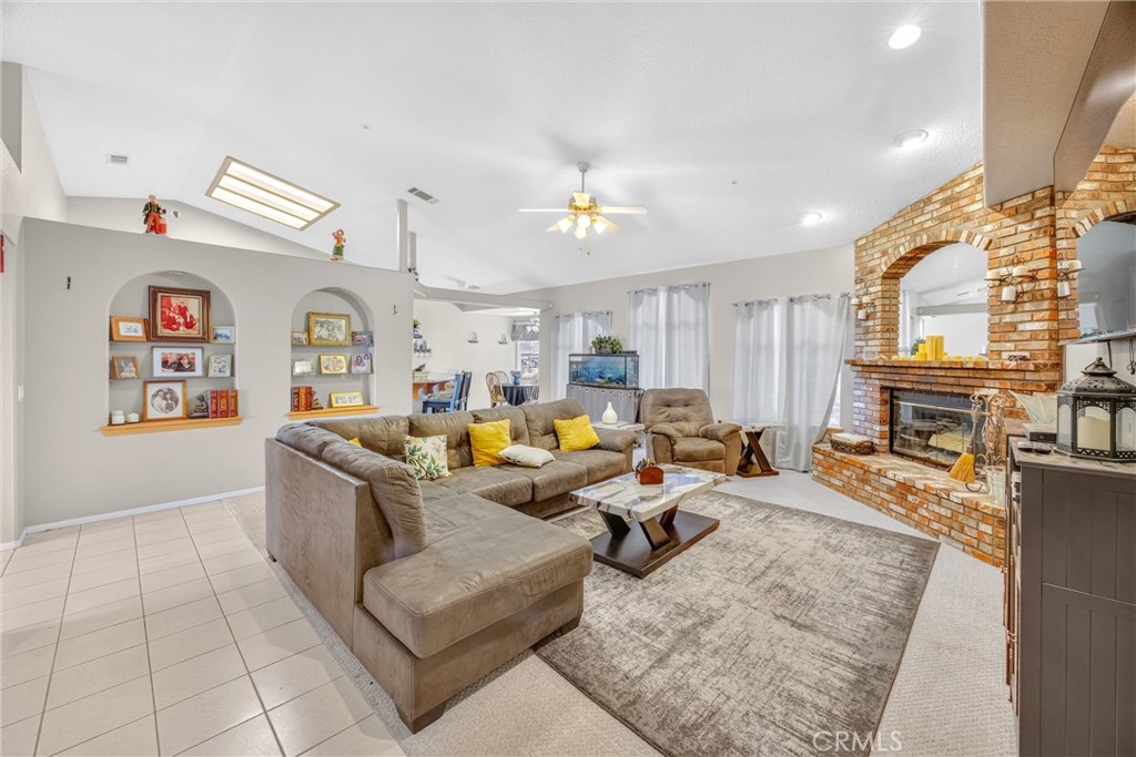 10505 Canyon Property Photo 10
