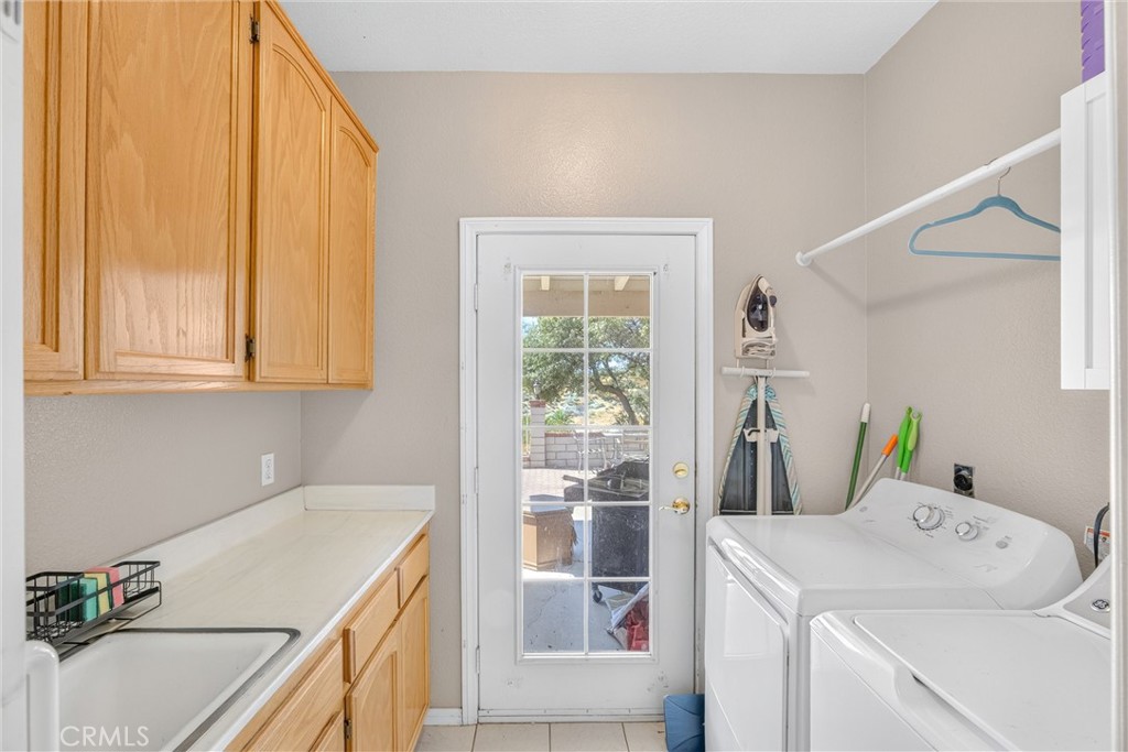 10505 Canyon Property Photo 20