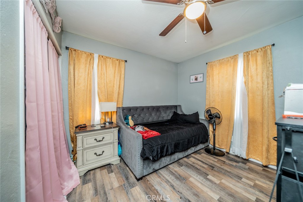 857 W 25th Street Property Photo 12