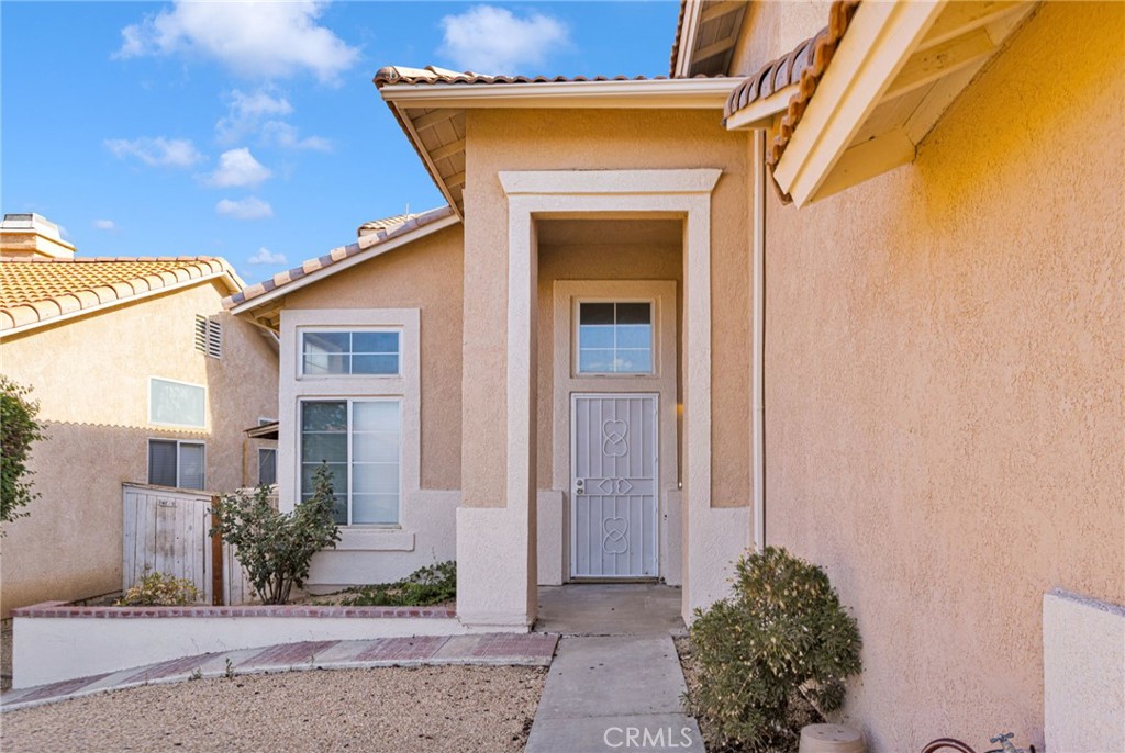 13747 Valera Property Photo 5