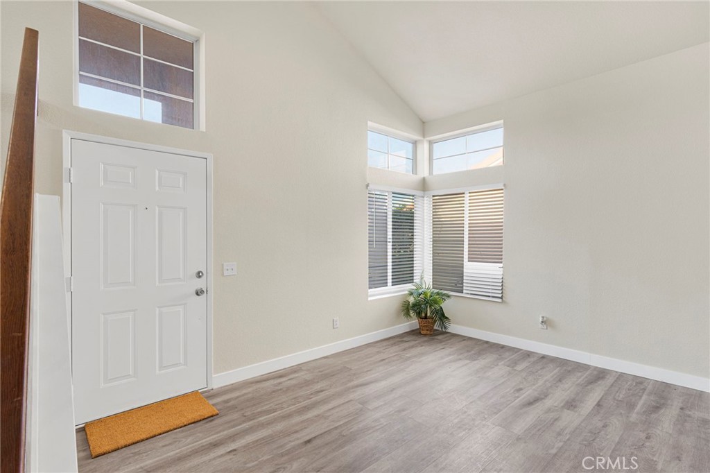 13747 Valera Property Photo 10