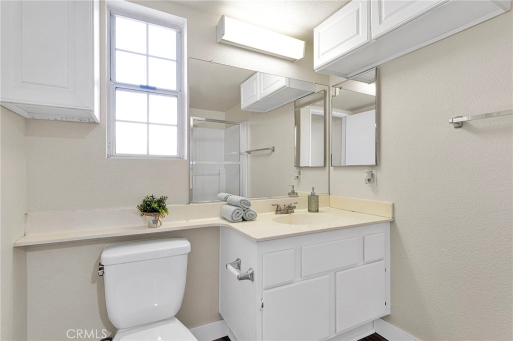 13747 Valera Property Photo 28