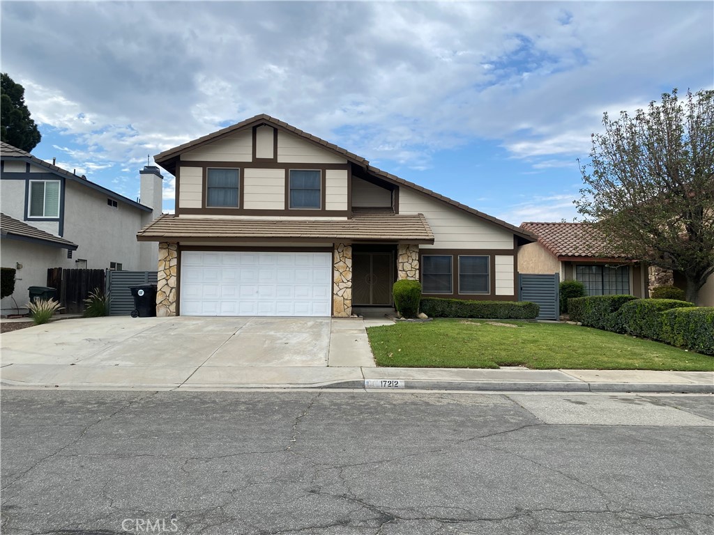 17212 Mariana Property Photo 1