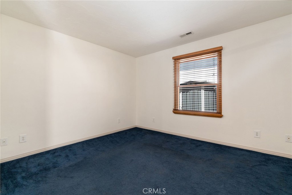 17212 Mariana Property Photo 6