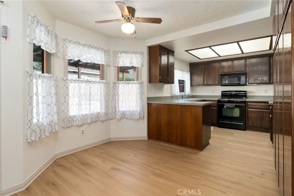 17212 Mariana Property Photo 8