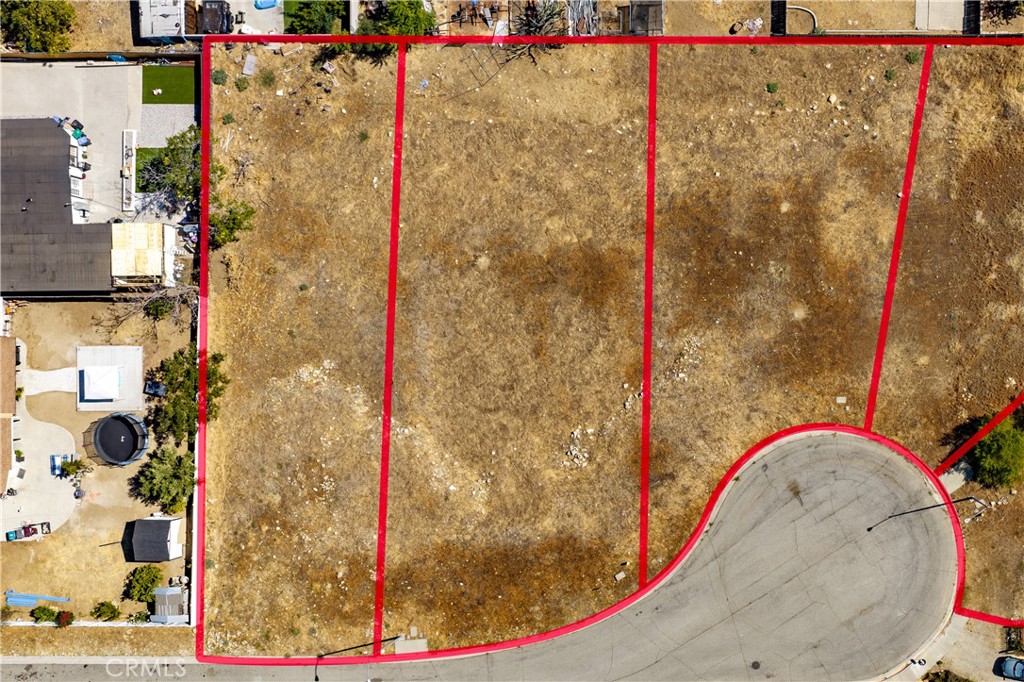 0 King Property Photo 4