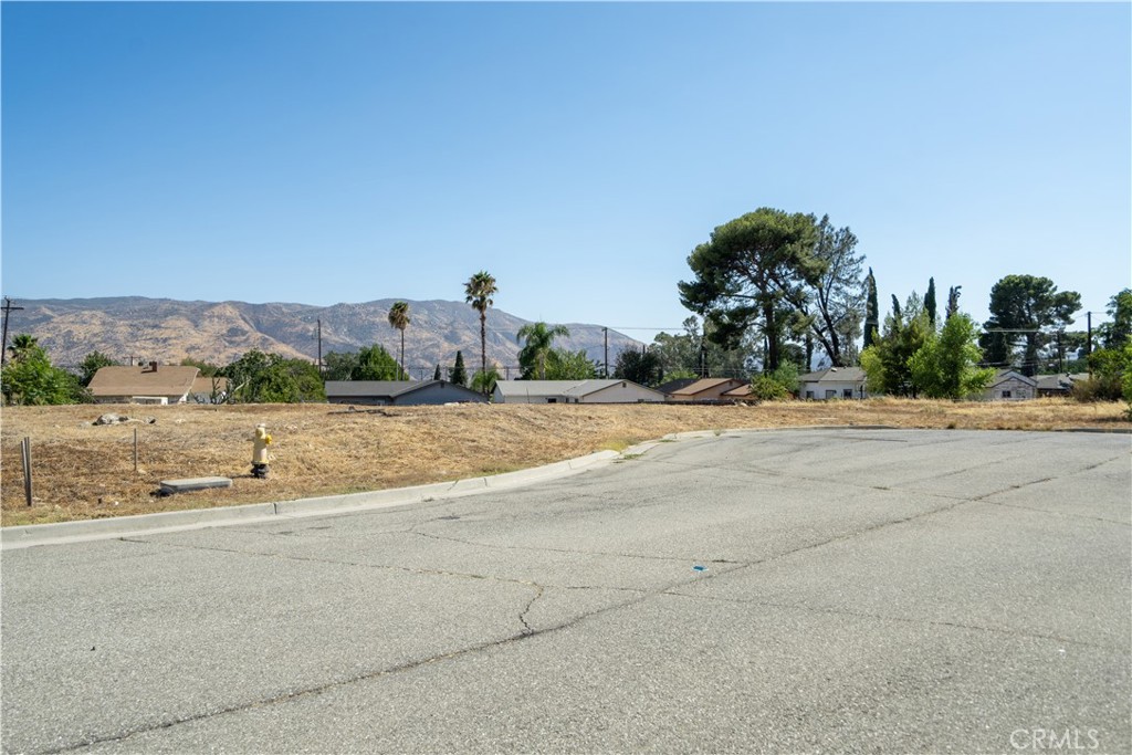 0 King Property Photo 31